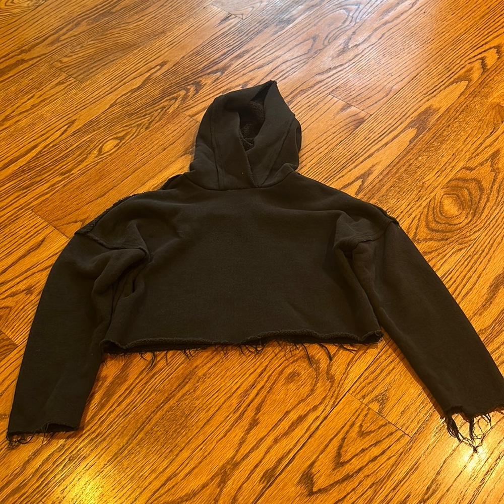 Katie J NYC Junior Girlβs Black Distressed Hoodie Size S